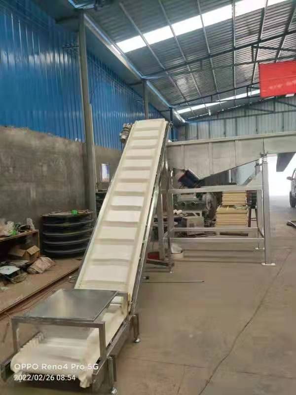 振动筛皮带机发货