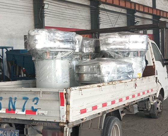 客户订制的旋振筛发货