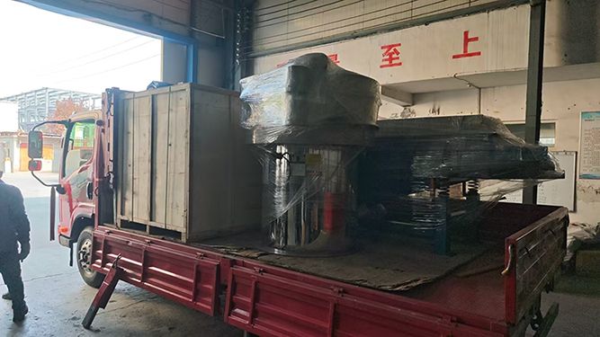 旋振筛、直线筛、除铁器发货