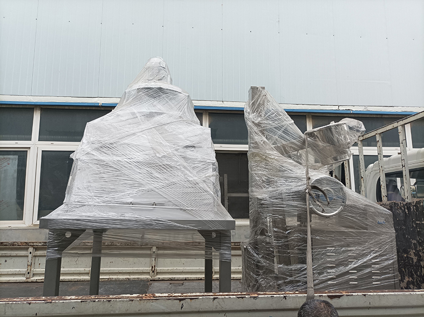 真空上料机发货