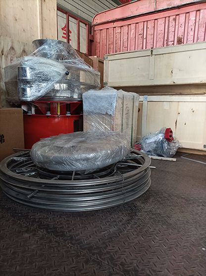 旋振筛、网架、电机、检验筛等发货