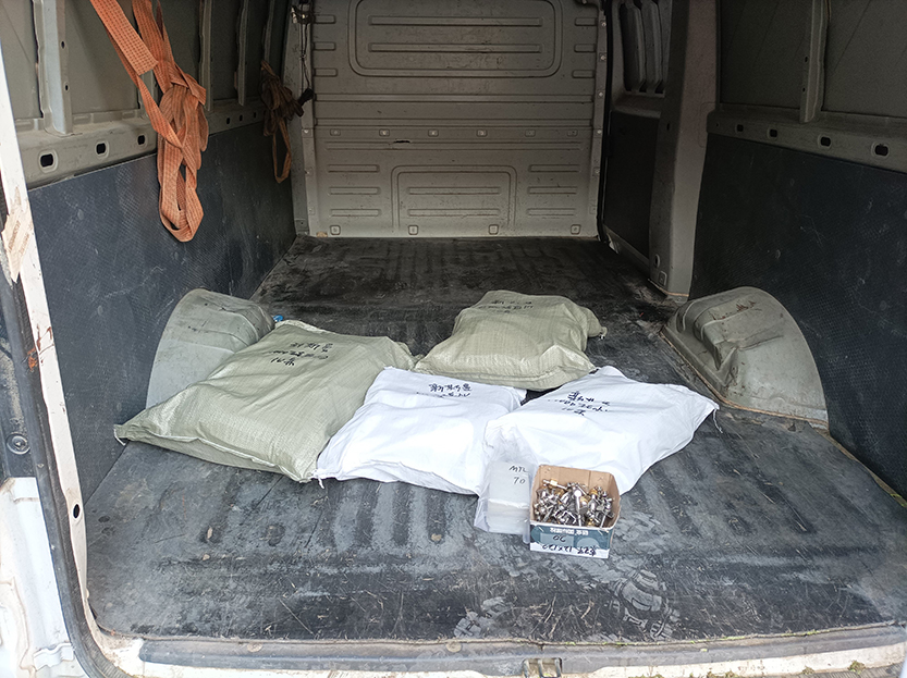 密封圈、网架等发货