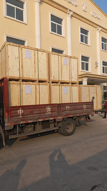 出口5台1500型旋振筛发货